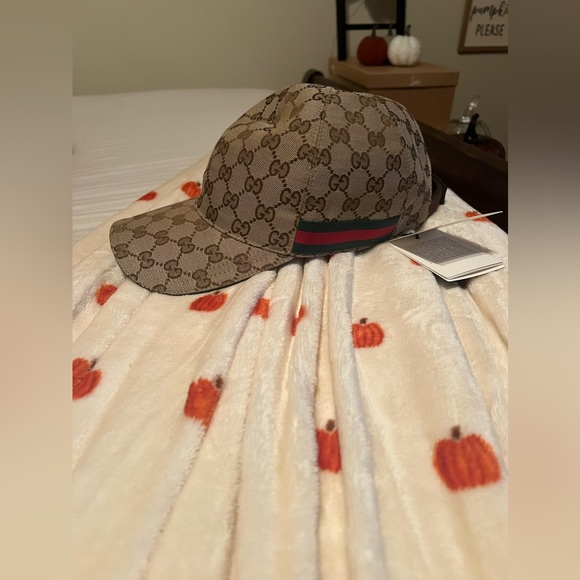 NEW WITH TAG & NEVER WORN | Unisex Gucci Hat (Size Large) - Picture 4 of 12